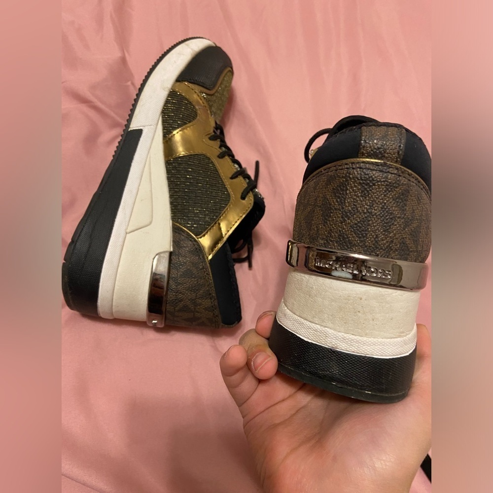 Michael kors shoes - Picture 2 of 9